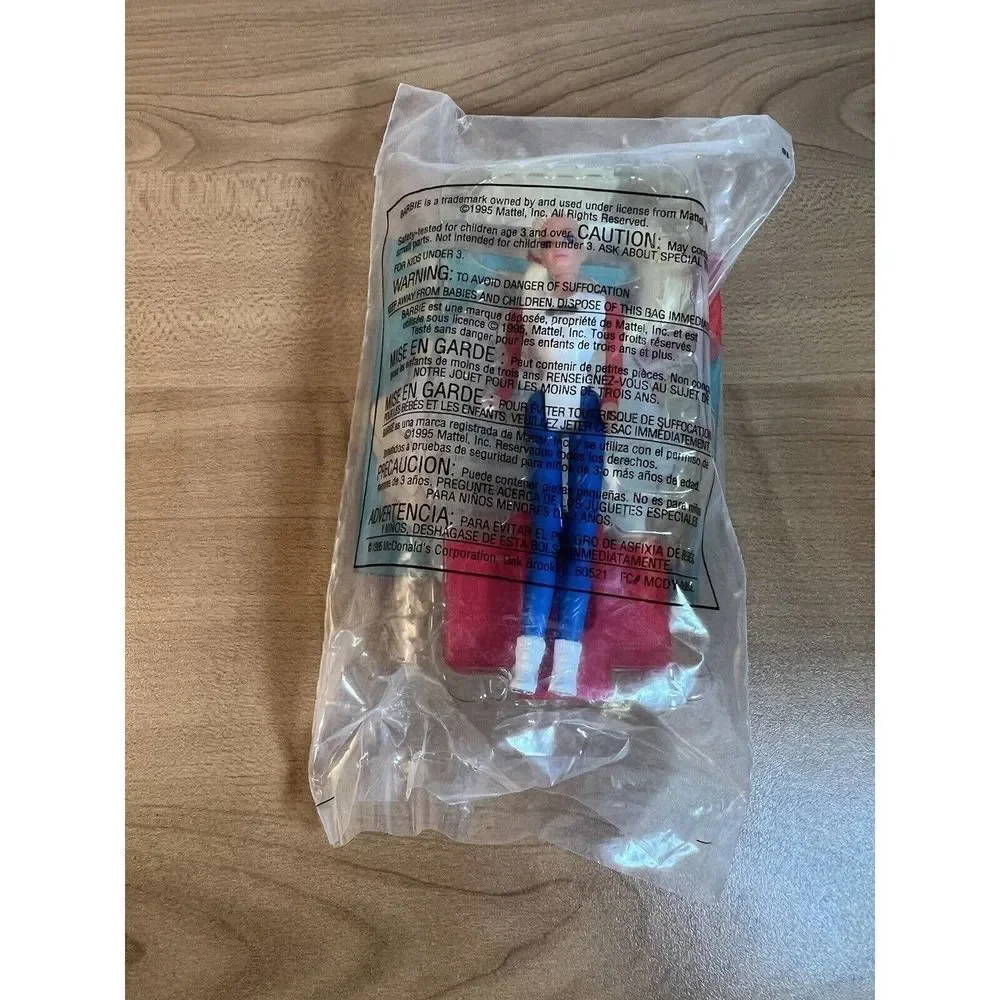 1995 McDonalds Barbie Mattel Happy Meal Toys #5 - USA Barbie NEW